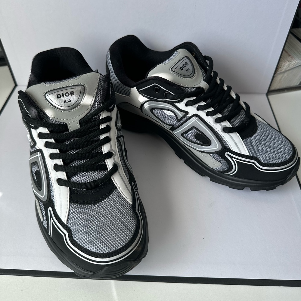 Chunky Mesh Runner Sneakers Black Grey White Dad Shoes EU 40 US 7 Men 9 Women